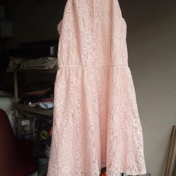 Dresses & Skirts - Dresses